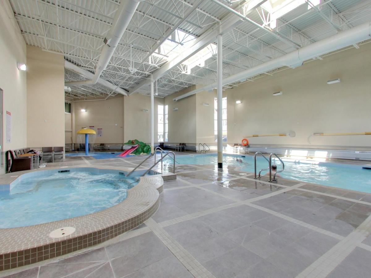 The Mountaineer By Instantsuites Pool & Hottub Canmore Dış mekan fotoğraf